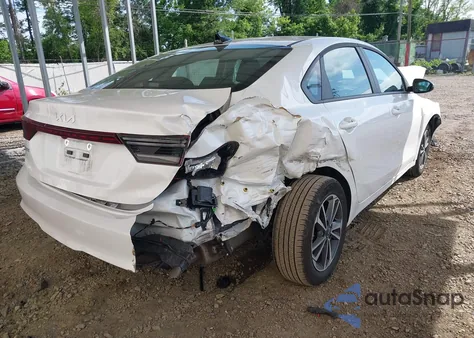 2024 Kia Forte Lxs из США, поврежденный, VIN 3KPF24AD9RE834172